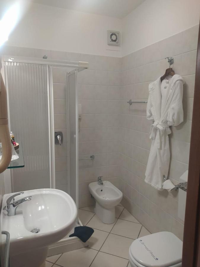 Hotel Baiardo Romagnano Sesia Eksteriør bilde
