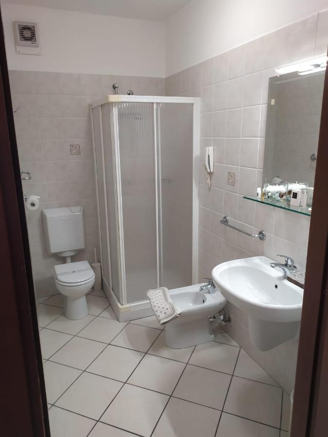 Hotel Baiardo Romagnano Sesia Eksteriør bilde